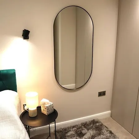 Onpoint - Fantastic 1 Bedroom Apt Central Leeds Apartment